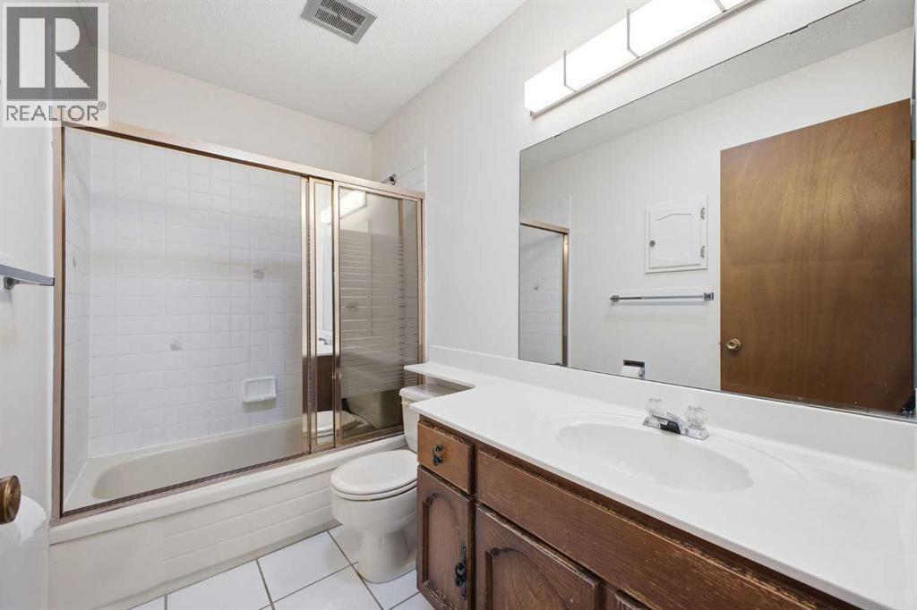 4636 26 Avenue Ne, Calgary, Alberta  T1Y 2R8 - Photo 24 - A2294387