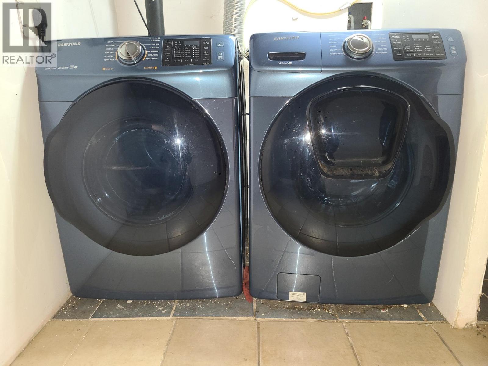 20324 Hampton Street, Maple Ridge, British Columbia  V2X 1C8 - Photo 4 - R3103408