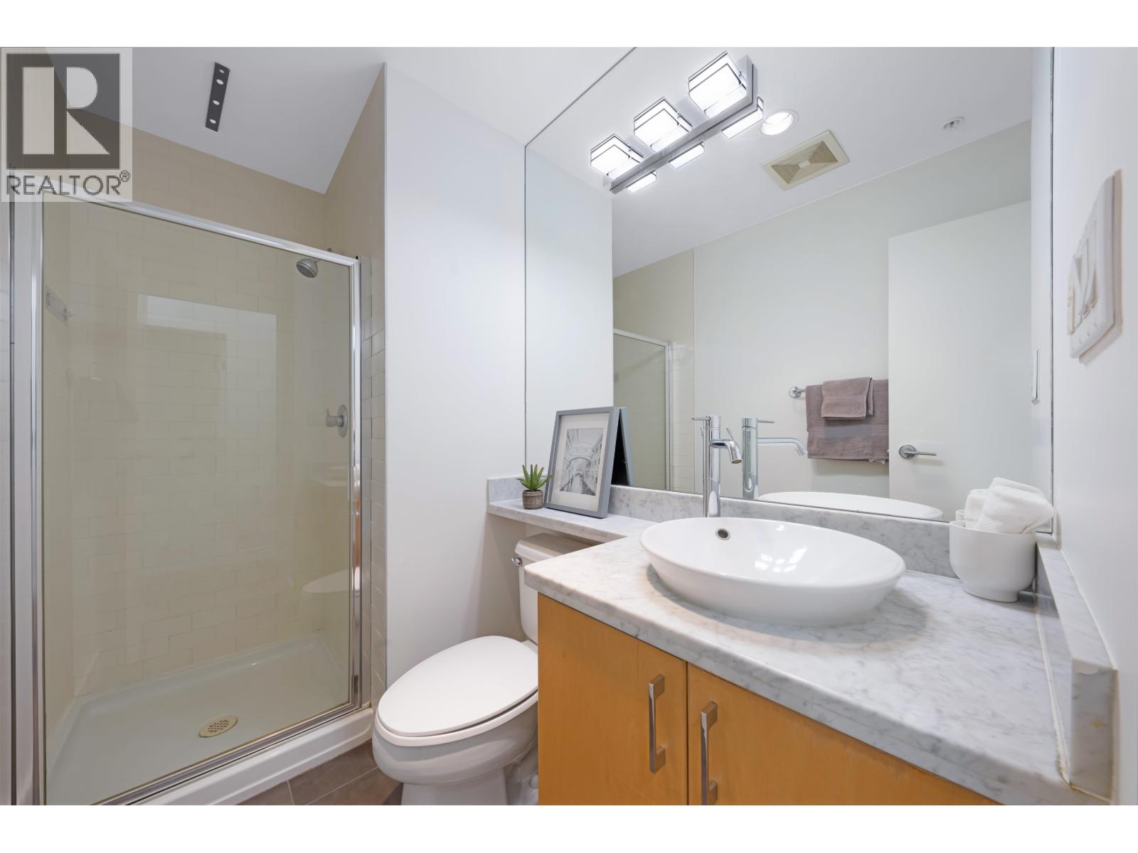 1802 1050 Smithe Street, Vancouver, British Columbia  V6G 4T4 - Photo 22 - R3102779