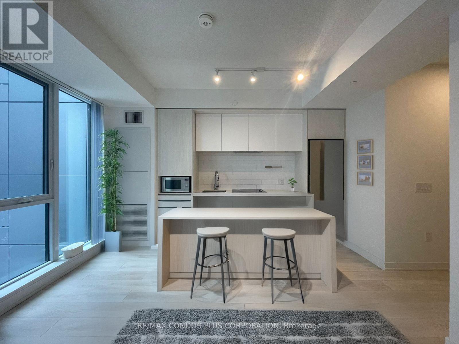 702 - 225 SUMACH STREET, Toronto, Ontario