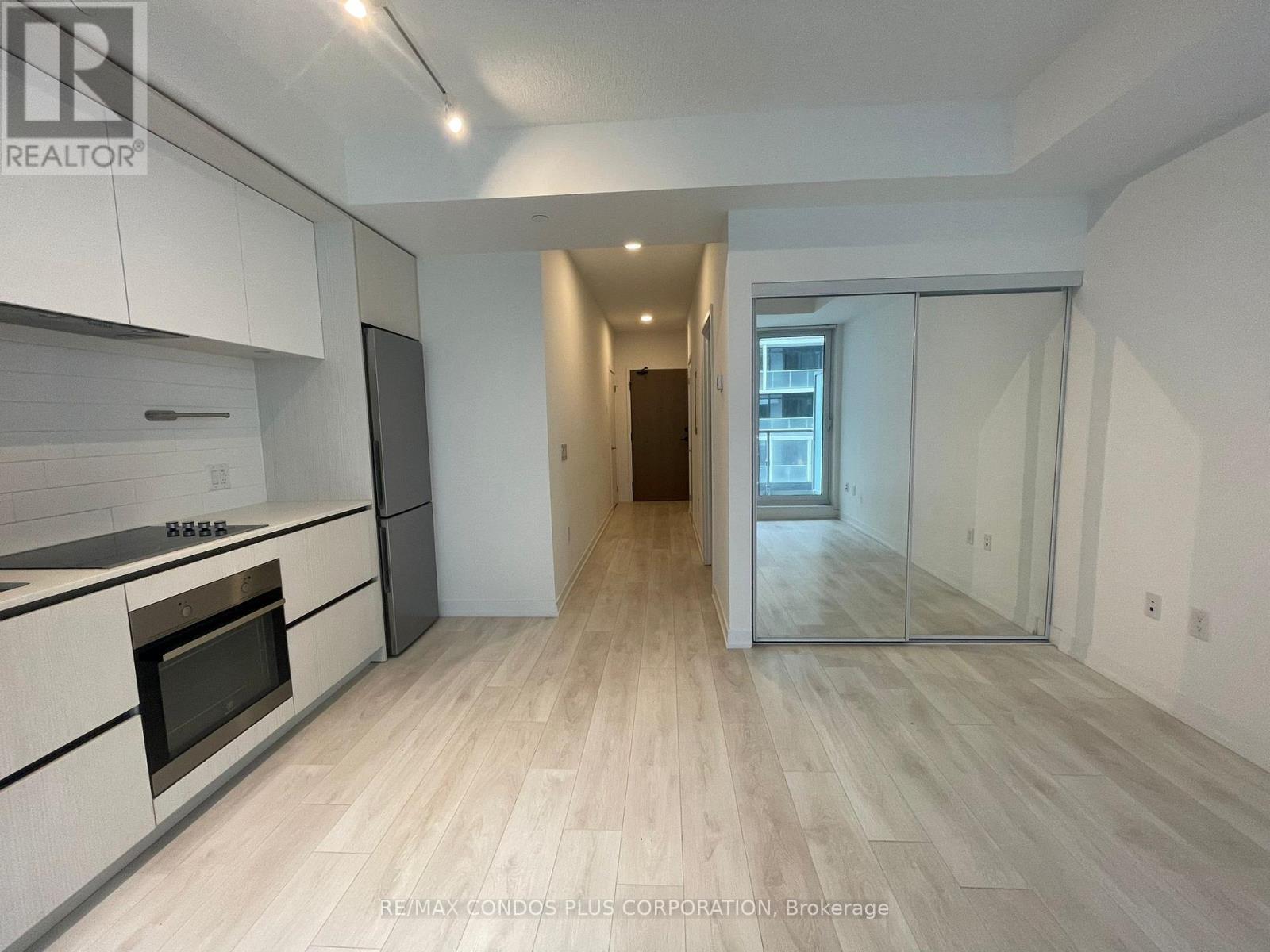 702 - 225 Sumach Street, Toronto, Ontario  M5A 0P8 - Photo 6 - C12721068