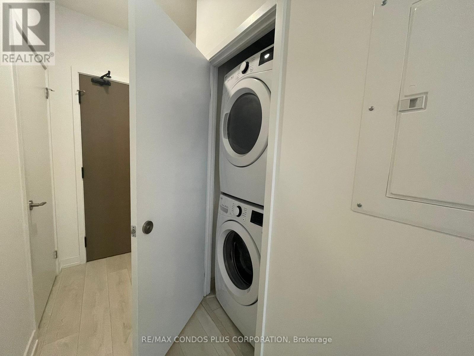 702 - 225 Sumach Street, Toronto, Ontario  M5A 0P8 - Photo 11 - C12721068