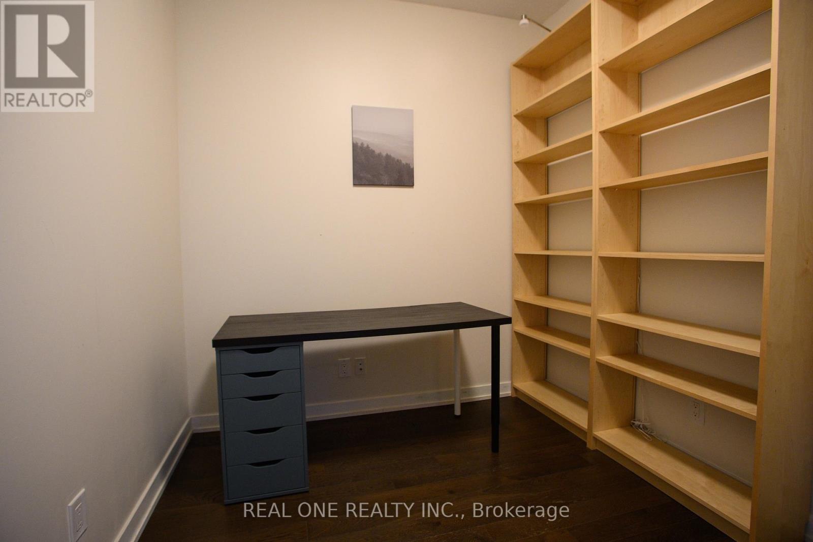 1410 - 510 Curran Place, Mississauga, Ontario  L5B 0J8 - Photo 11 - W12921488