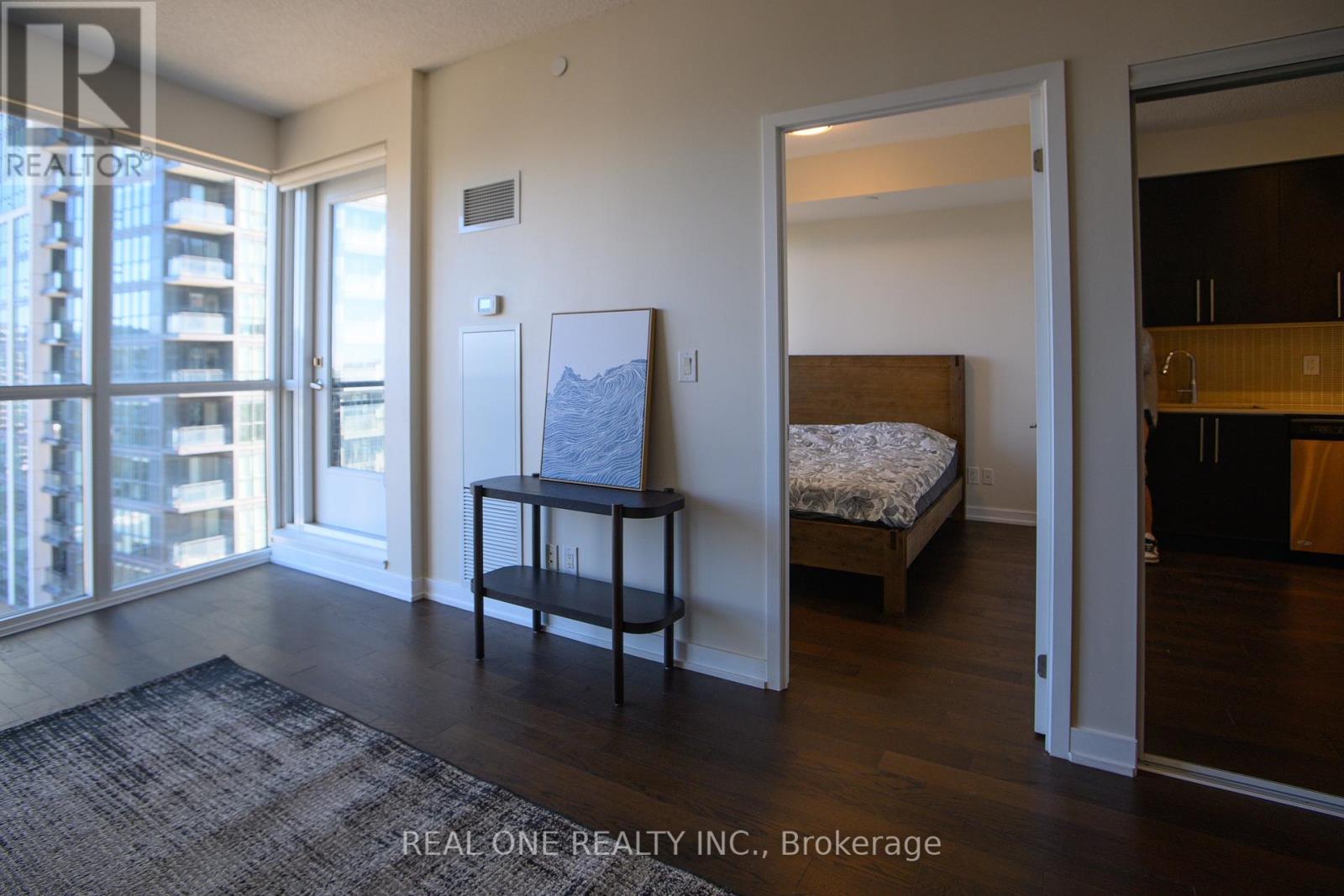 1410 - 510 Curran Place, Mississauga, Ontario  L5B 0J8 - Photo 6 - W12921488