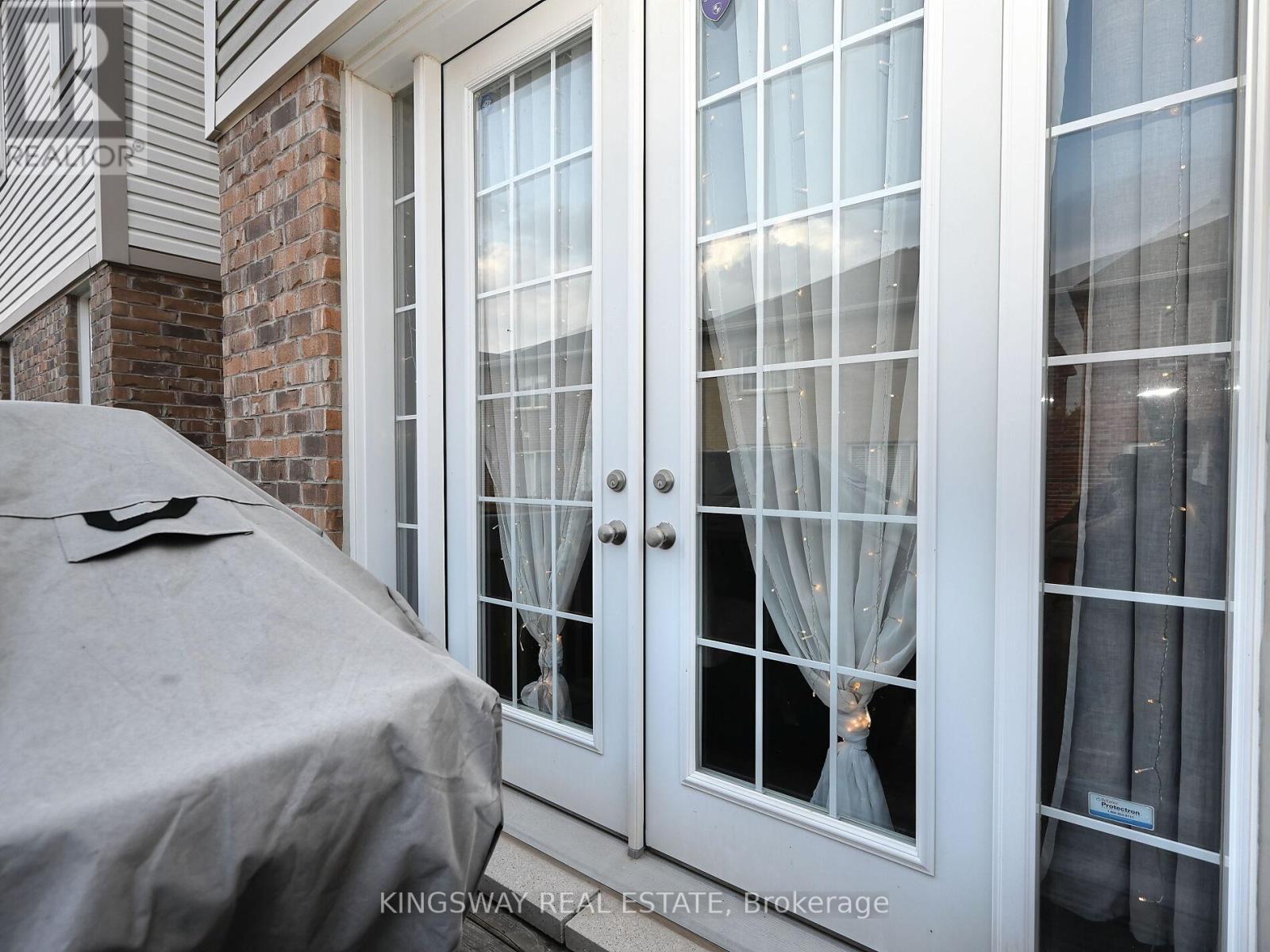 620 Langholm Street, Milton, Ontario  L9T 8Z8 - Photo 49 - W12921502