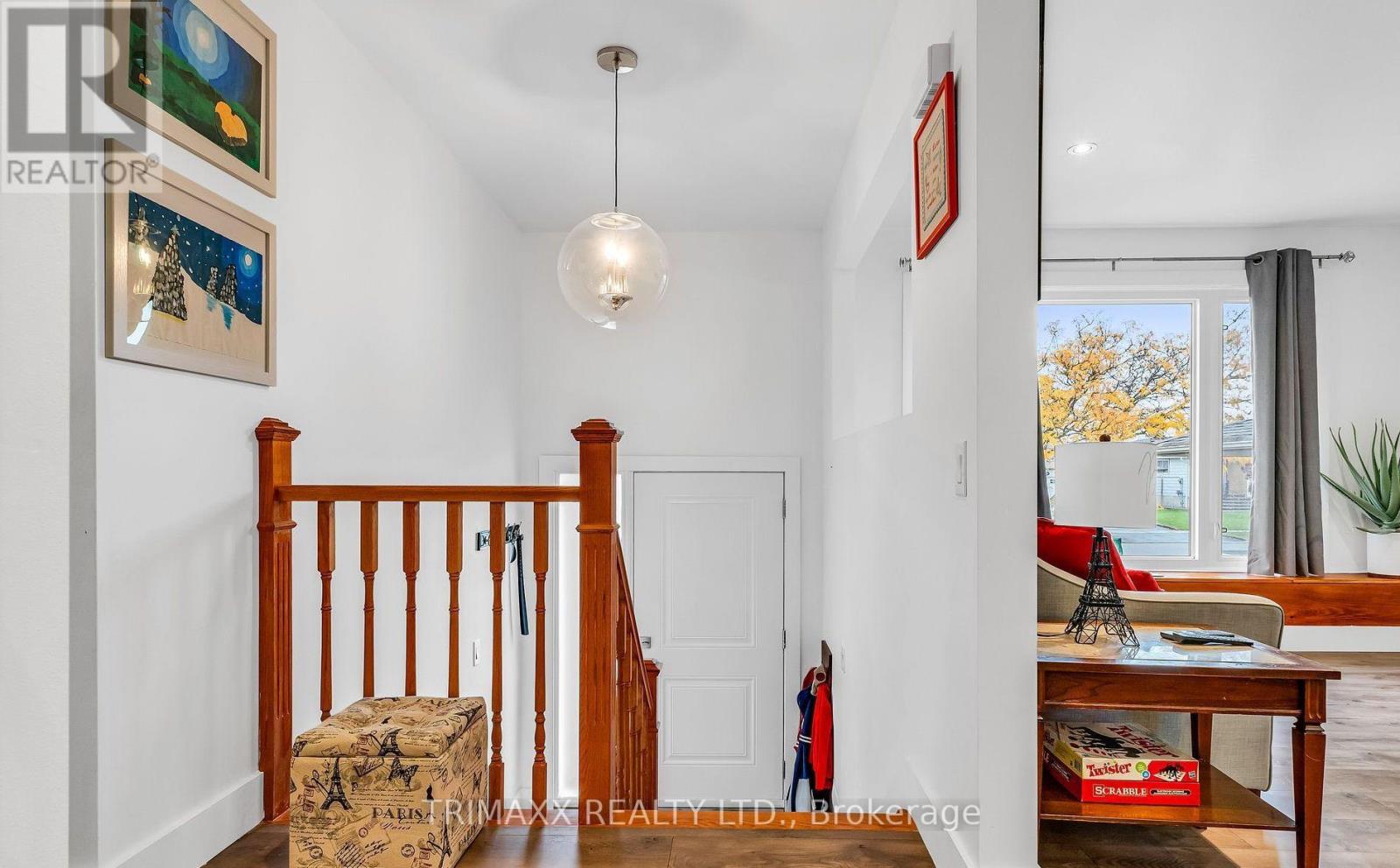 3321 Monica Drive, Mississauga, Ontario  L4T 3E6 - Photo 14 - W12921506