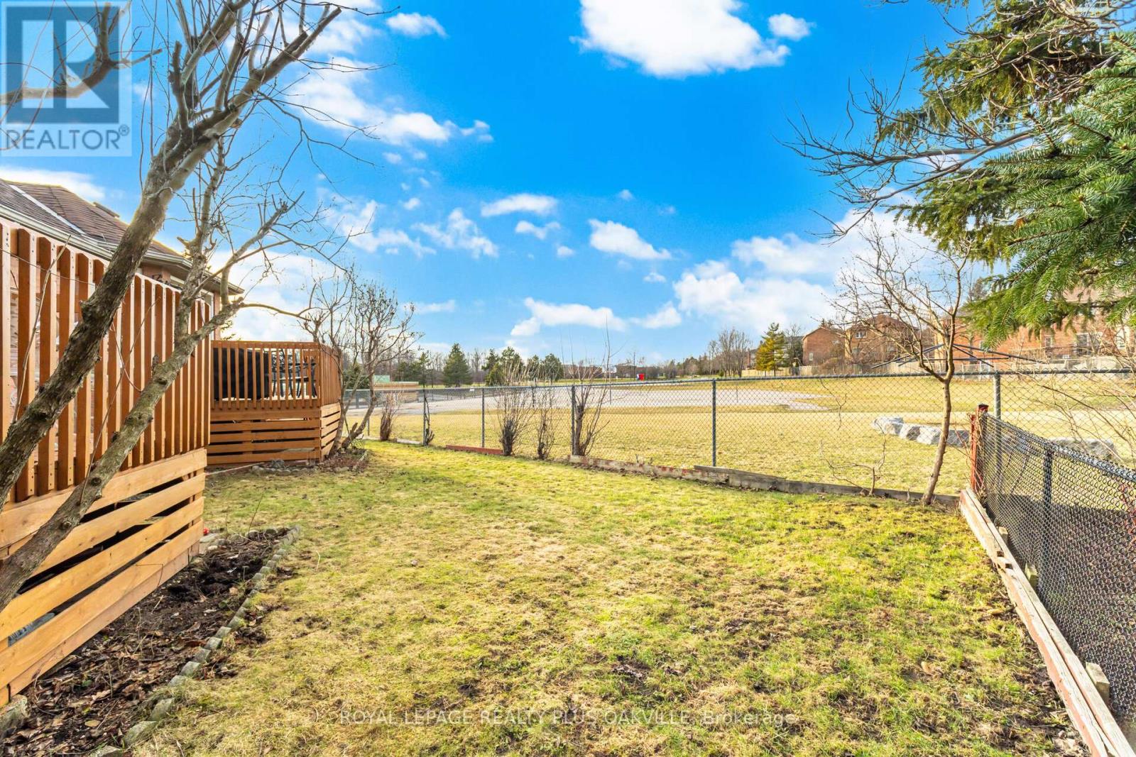 3395 Trelawny Circle, Mississauga, Ontario  L5N 6N6 - Photo 49 - W12921514