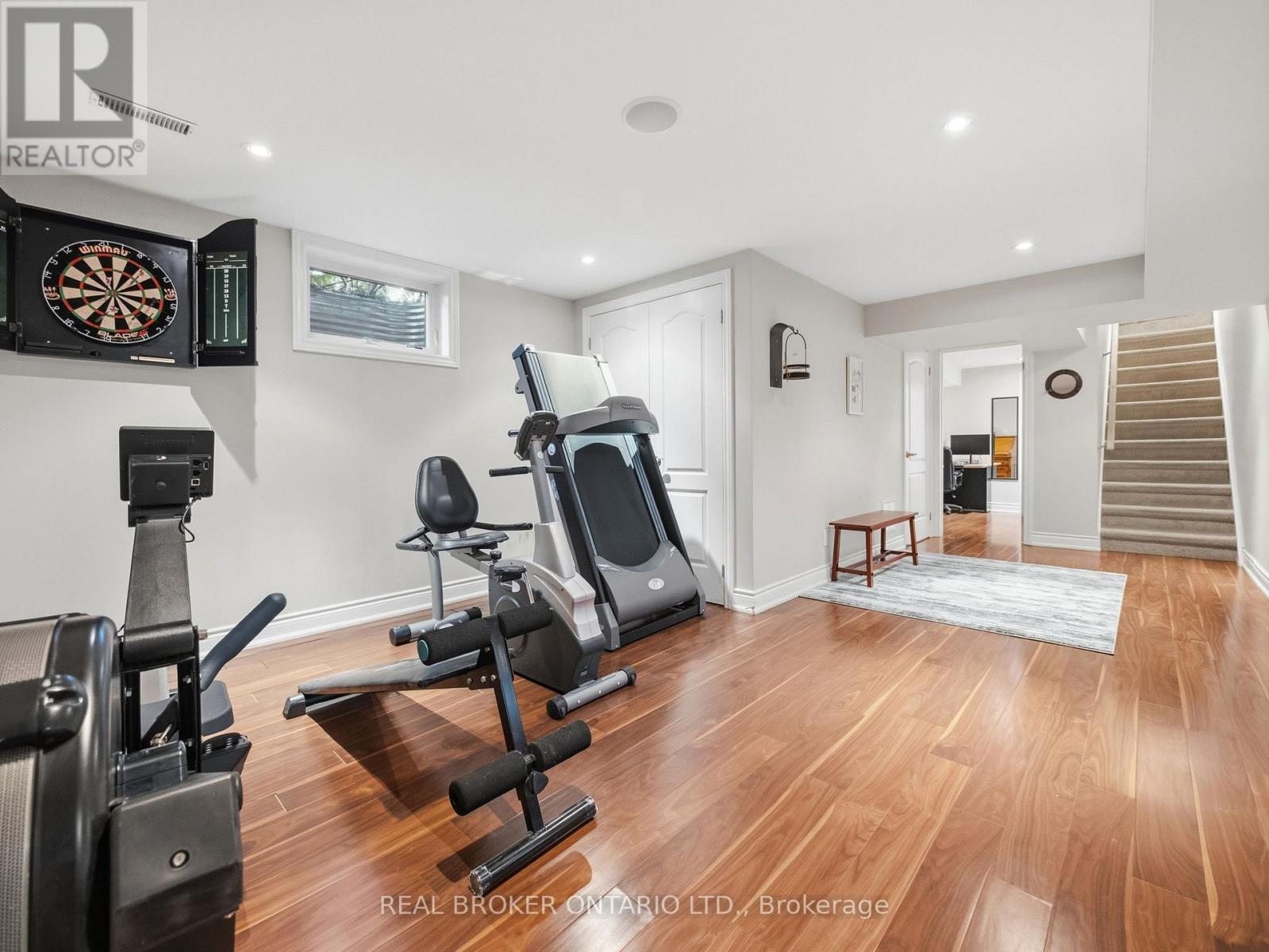 929 Parkland Avenue, Mississauga, Ontario  L5H 3G9 - Photo 27 - W12921518