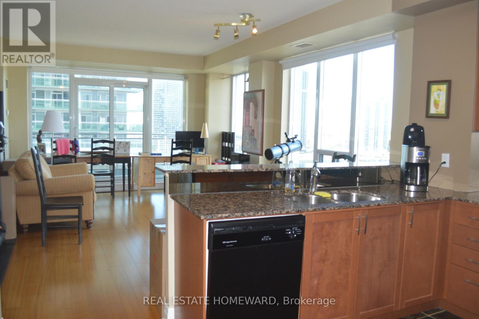 1802 - 2121 LAKE SHORE BOULEVARD W, Toronto, Ontario