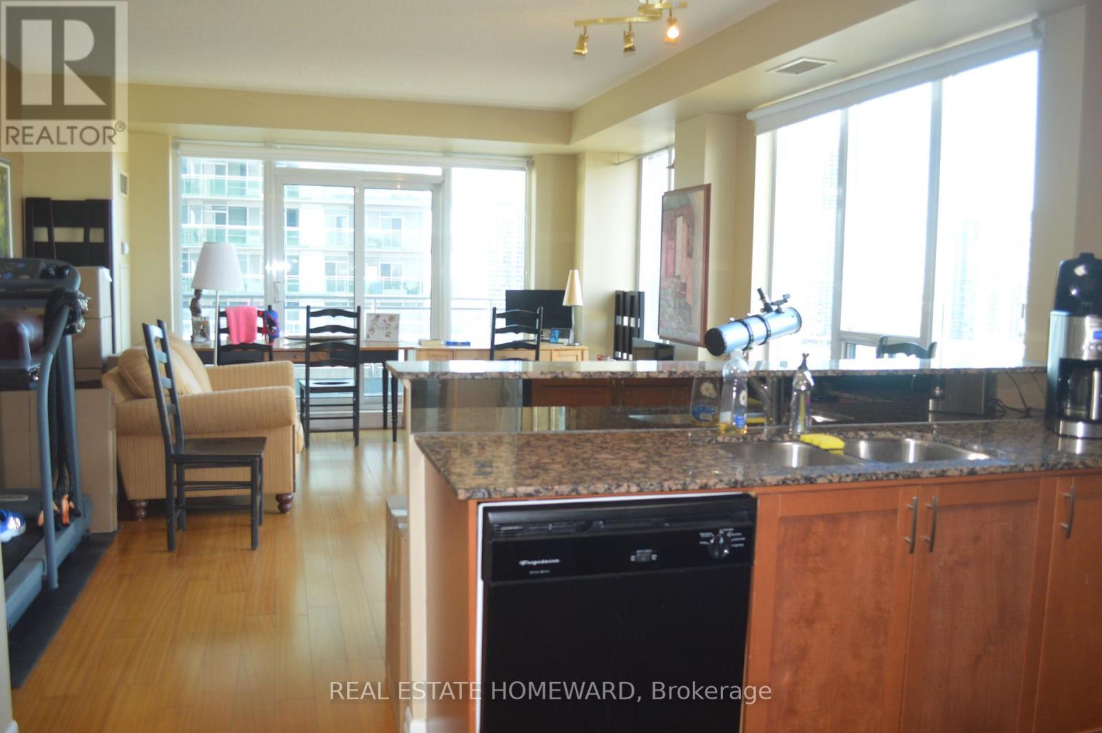 1802 - 2121 Lake Shore Boulevard W, Toronto, Ontario  M8V 4E9 - Photo 19 - W12921538
