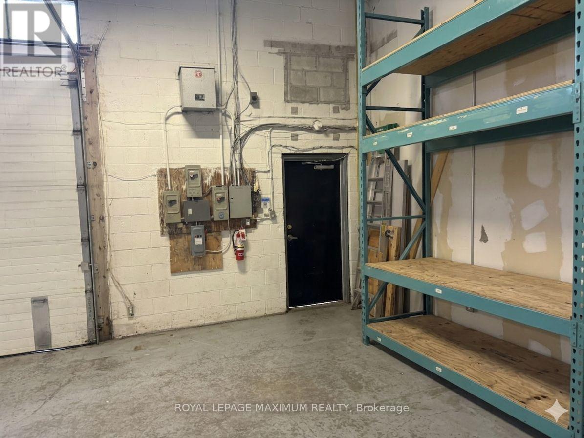 1 & 2 - 68 Healey Road, Caledon, Ontario L7E 5A4 - Photo 13 - W12921544