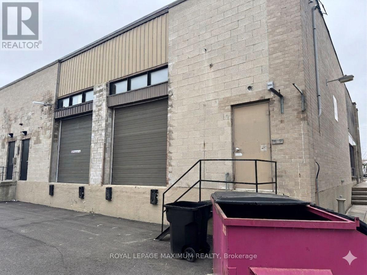 1 & 2 - 68 Healey Road, Caledon, Ontario L7E 5A4 - Photo 17 - W12921544