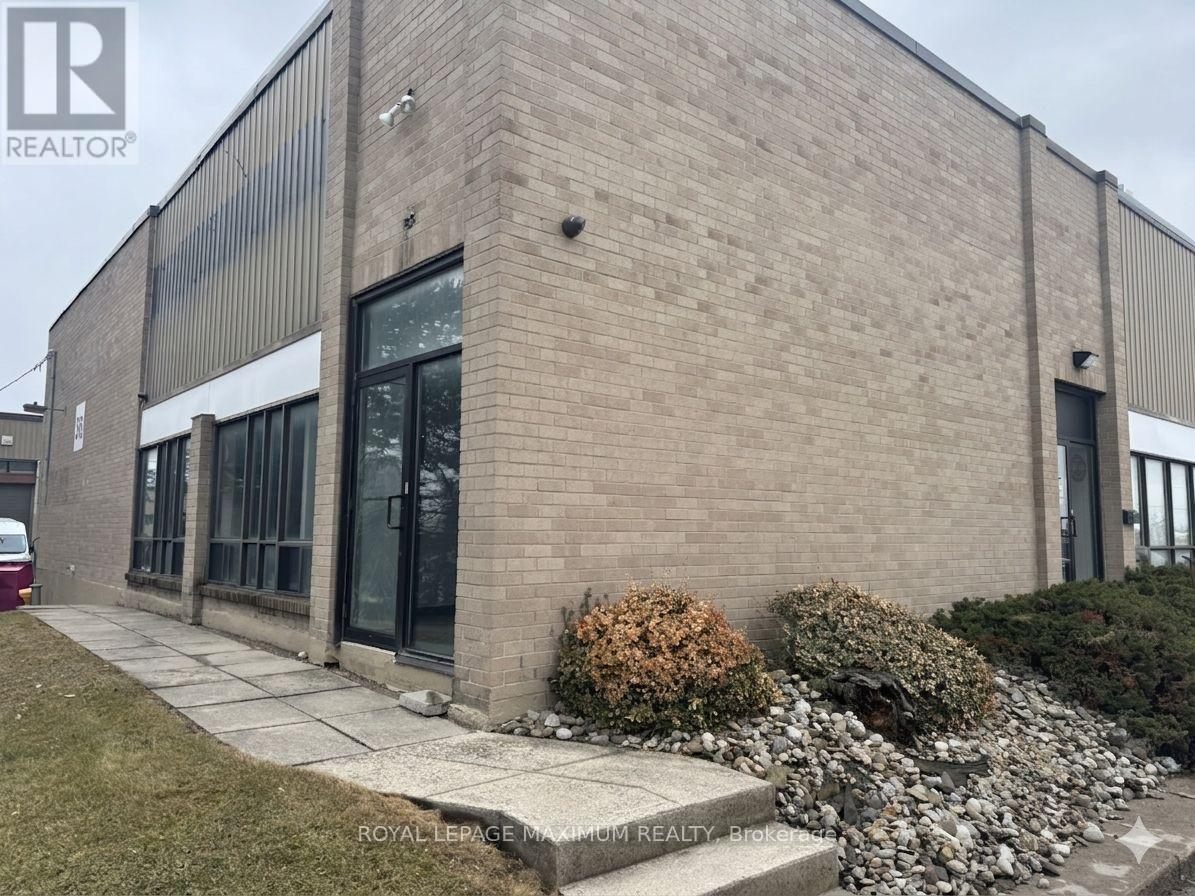 1 & 2 - 68 Healey Road, Caledon, Ontario L7E 5A4 - Photo 2 - W12921544