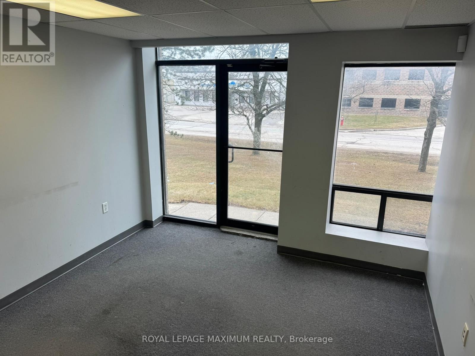 1 & 2 - 68 Healey Road, Caledon, Ontario L7E 5A4 - Photo 7 - W12921544