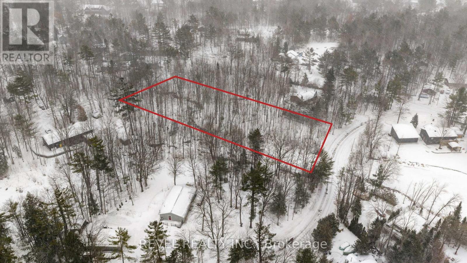 7815 Riverleigh Drive, Ramara, Ontario L0K 2B0 - Photo 2 - S12884158