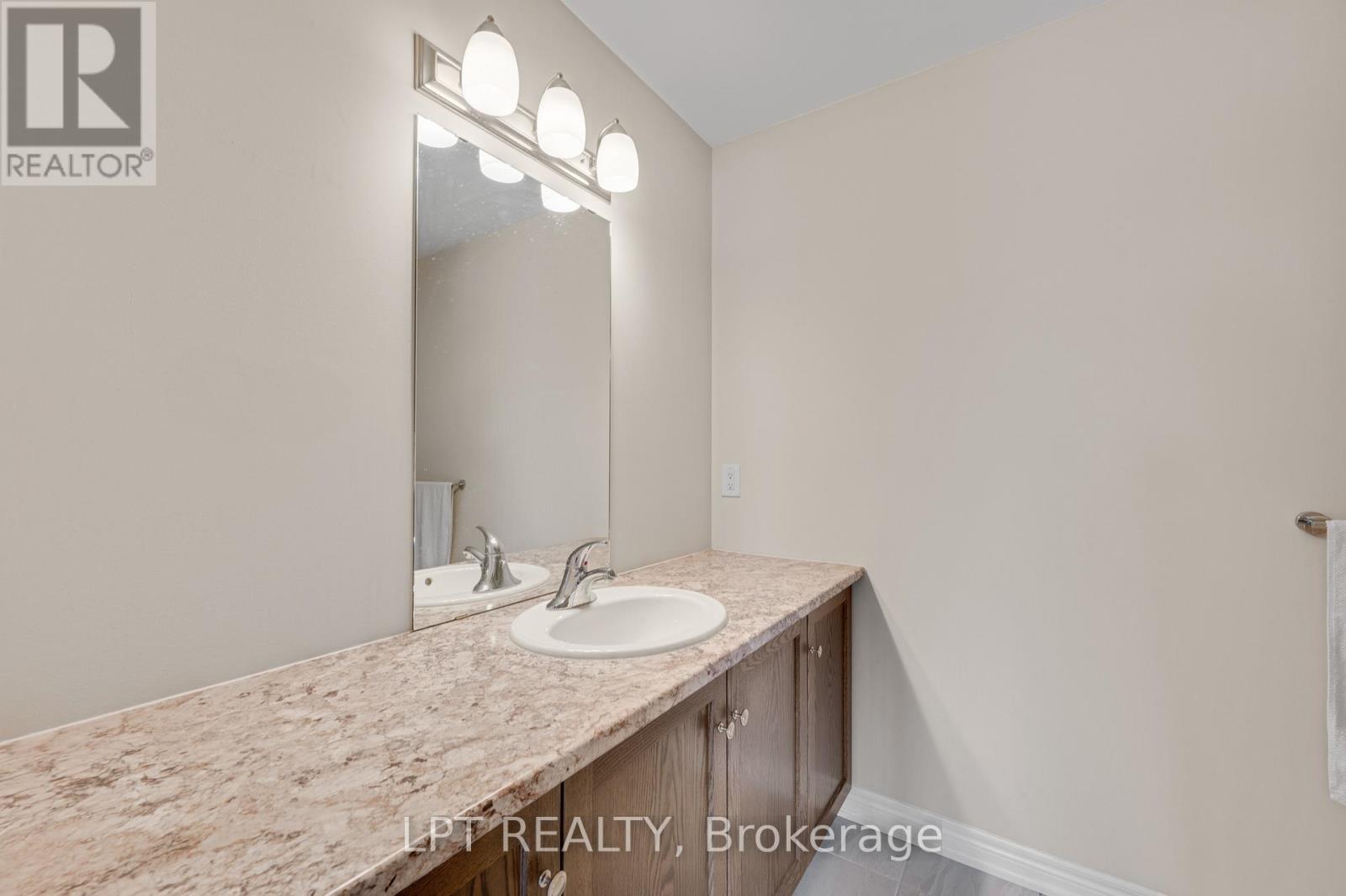 162 Mccabe Avenue, Welland, Ontario  L3B 0H6 - Photo 14 - X12885048