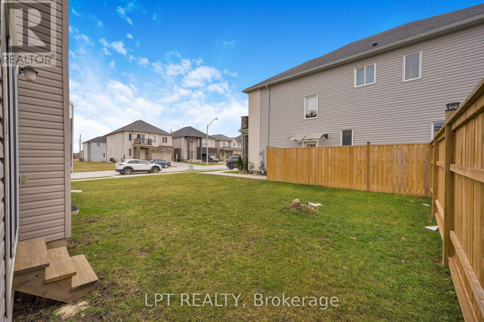 162 Mccabe Avenue, Welland, Ontario  L3B 0H6 - Photo 31 - X12885048