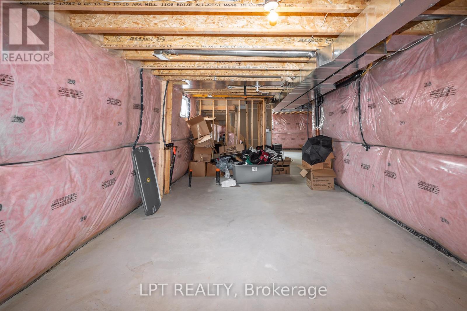 162 Mccabe Avenue, Welland, Ontario  L3B 0H6 - Photo 26 - X12885048