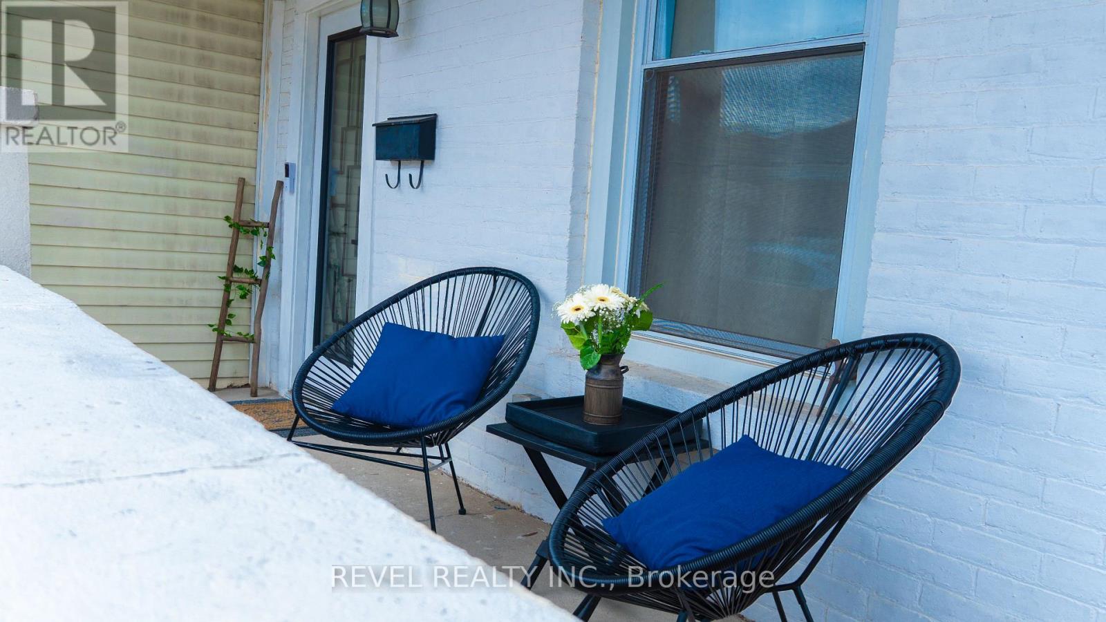 51 Tisdale Street N, Hamilton, Ontario  L8L 5M3 - Photo 3 - X12921496