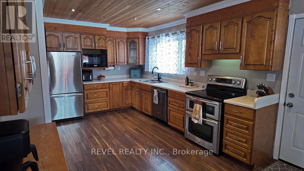 490 Marion Street, Iroquois Falls, Ontario  P0K 1G0 - Photo 11 - T12921542