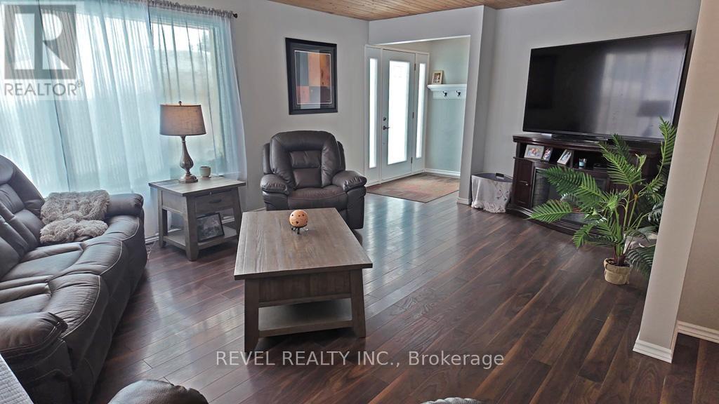 490 Marion Street, Iroquois Falls, Ontario  P0K 1G0 - Photo 6 - T12921542