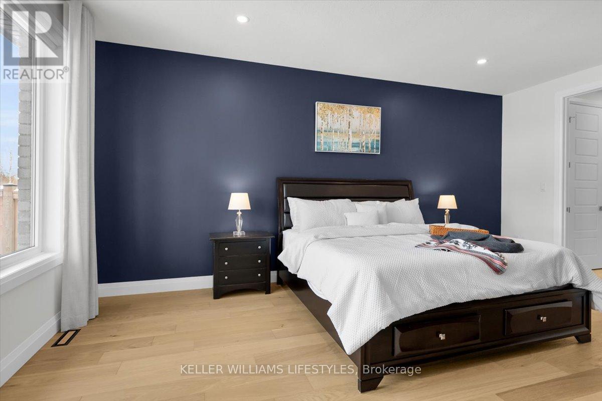 956 Eagletrace Drive, London North, Ontario  N6G 3X9 - Photo 19 - X12921610