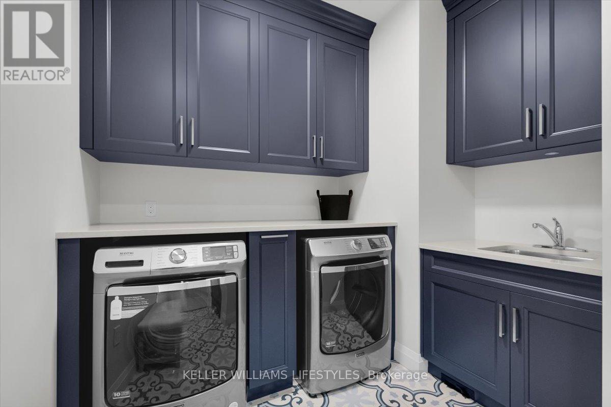 956 Eagletrace Drive, London North, Ontario  N6G 3X9 - Photo 33 - X12921610