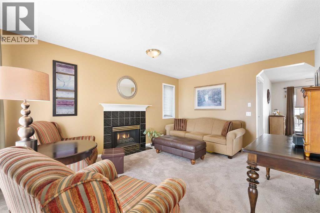 33 Tuscany Valley View Nw, Calgary, Alberta  T3L 2A5 - Photo 3 - A2293994