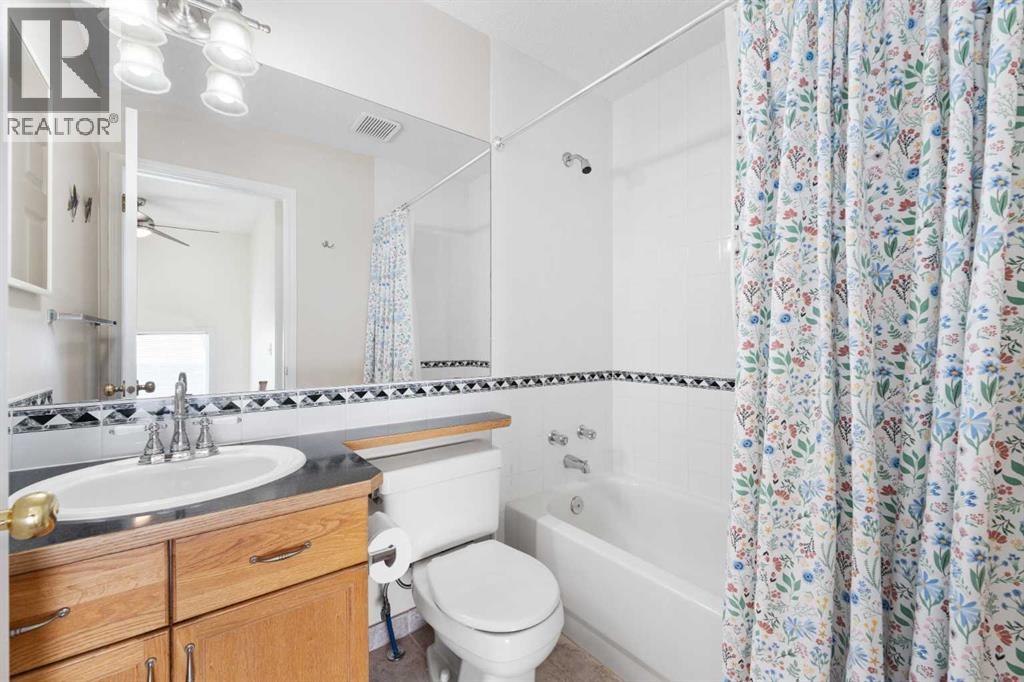 33 Tuscany Valley View Nw, Calgary, Alberta  T3L 2A5 - Photo 20 - A2293994