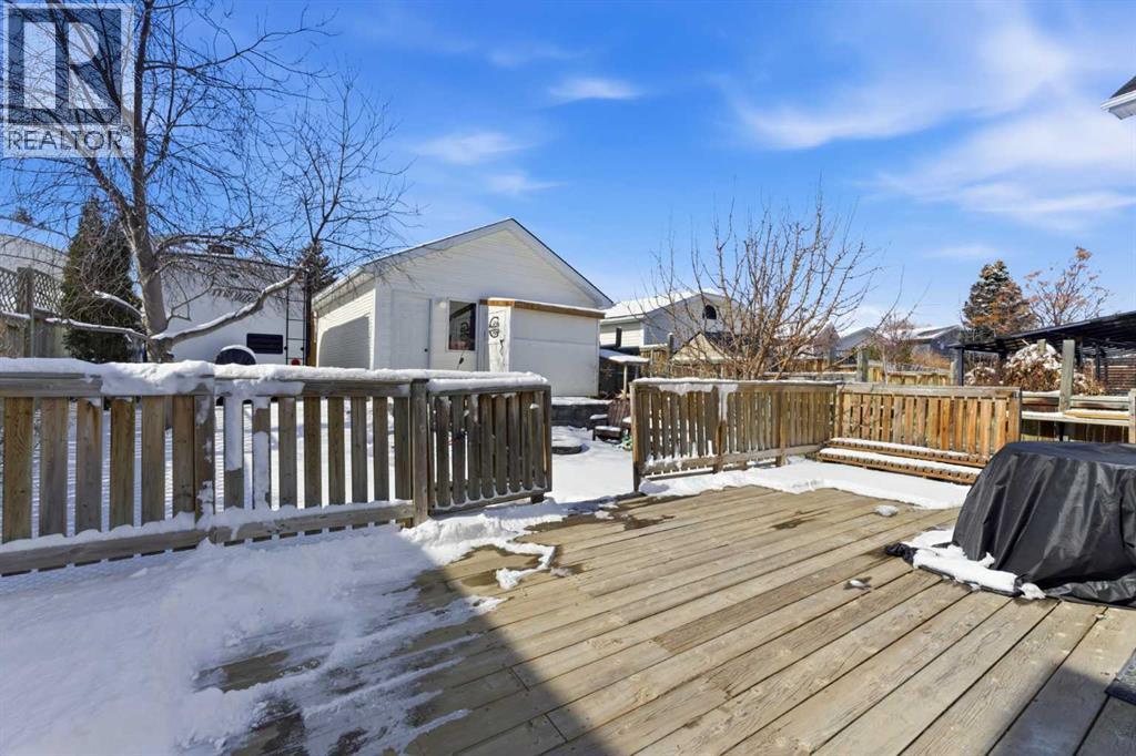 33 Tuscany Valley View Nw, Calgary, Alberta  T3L 2A5 - Photo 27 - A2293994