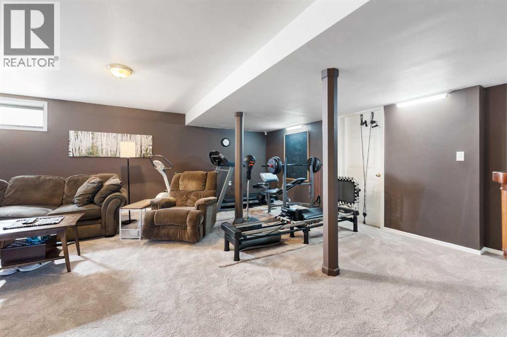 33 Tuscany Valley View Nw, Calgary, Alberta  T3L 2A5 - Photo 22 - A2293994