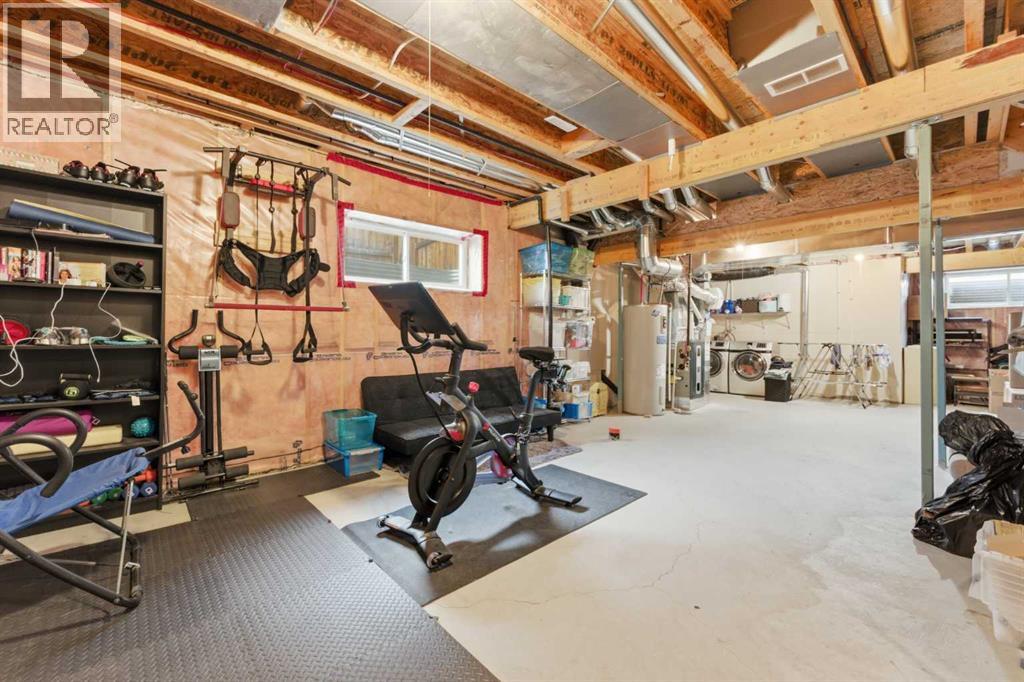 24 New Brighton Court Se, Calgary, Alberta  T2Z 0Y1 - Photo 28 - A2294863