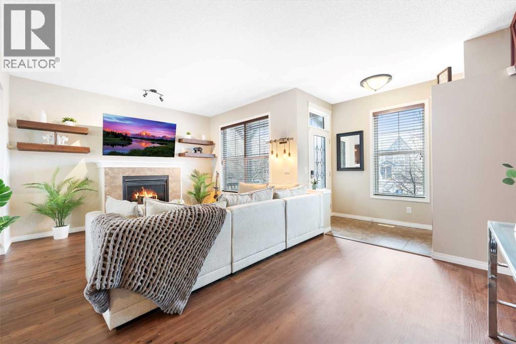 24 New Brighton Court Se, Calgary, Alberta  T2Z 0Y1 - Photo 6 - A2294863