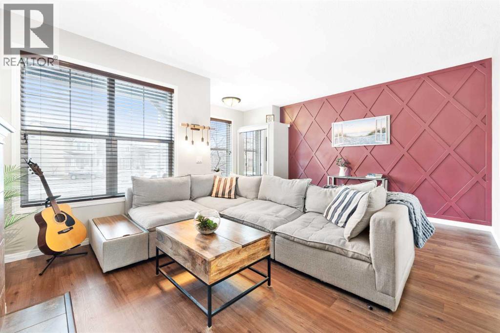 24 New Brighton Court Se, Calgary, Alberta  T2Z 0Y1 - Photo 5 - A2294863