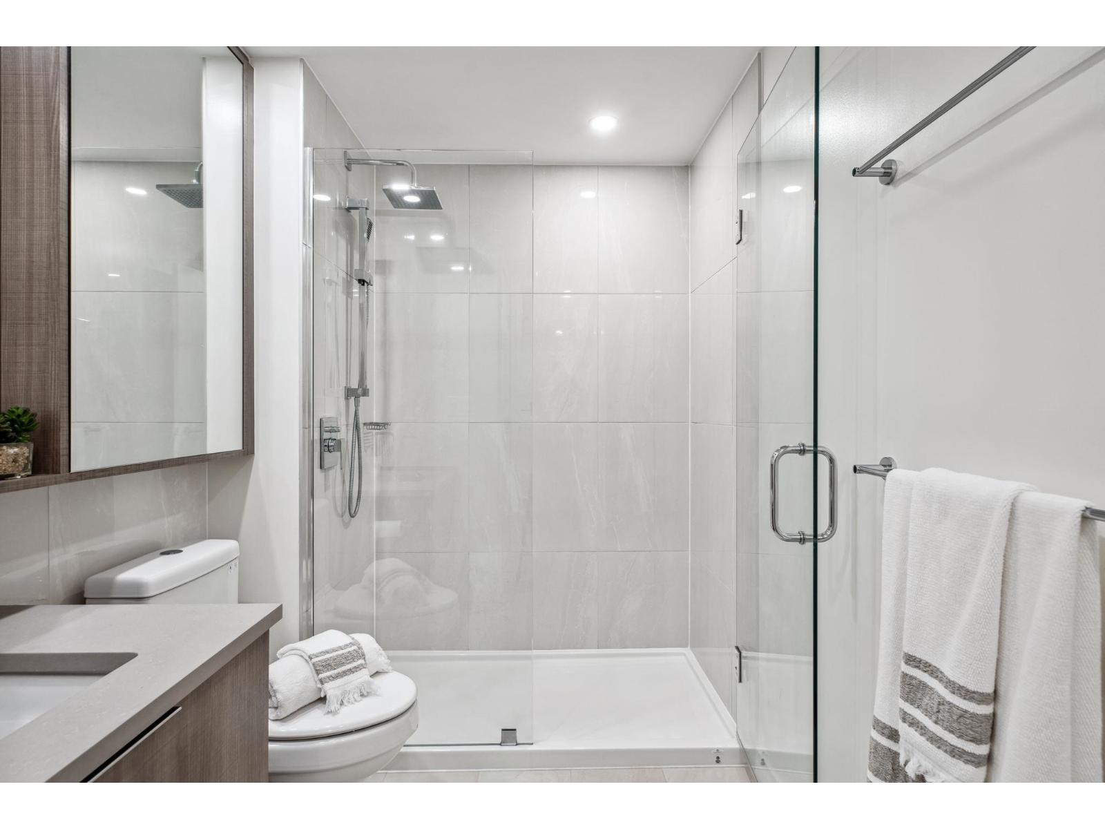 709 13318 104 Avenue, Surrey, British Columbia V3T 0R2 - Photo 6 - R3101982