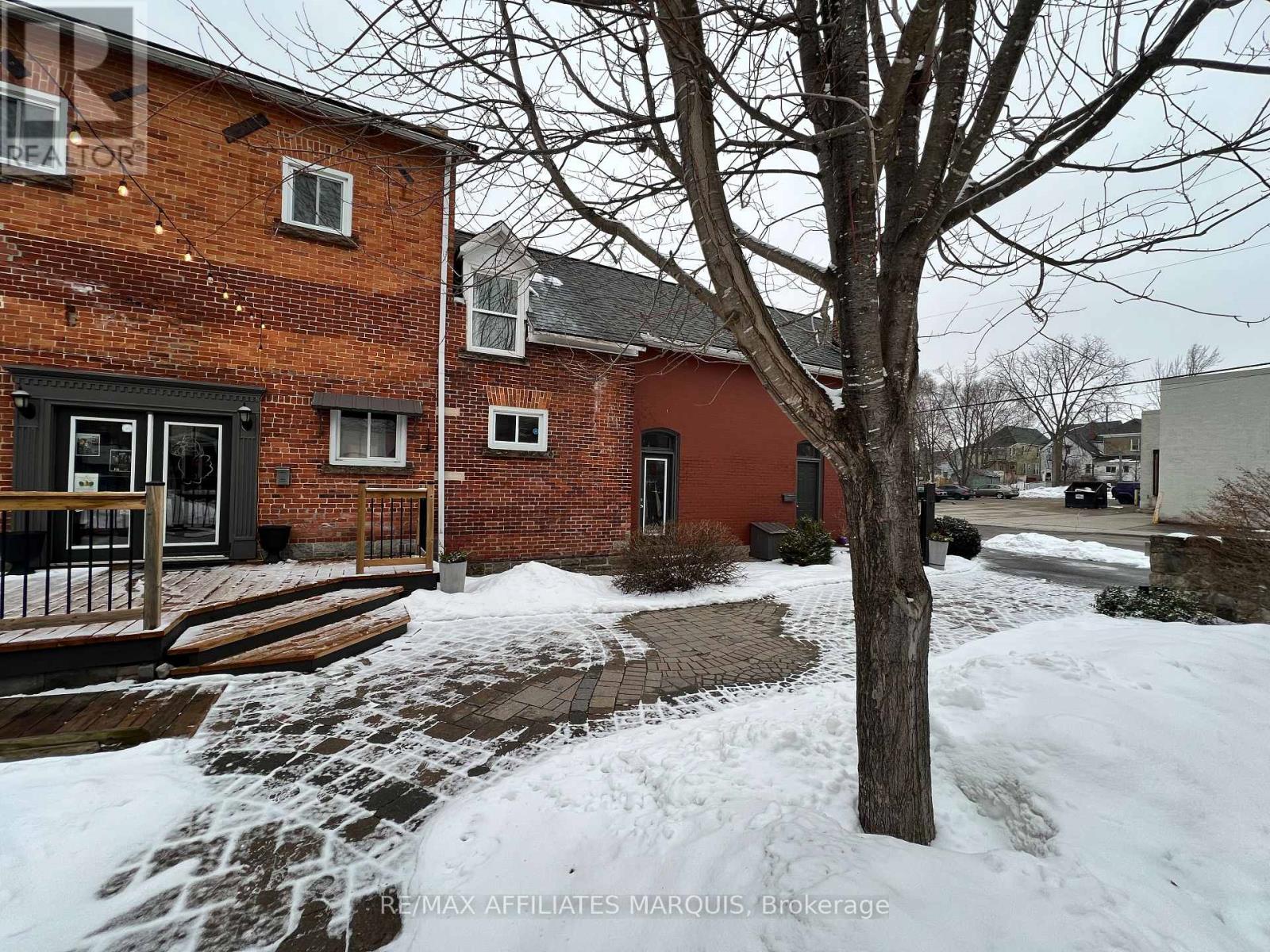 7 Russell Street W, Smiths Falls, Ontario  K7A 1N8 - Photo 8 - X12921558