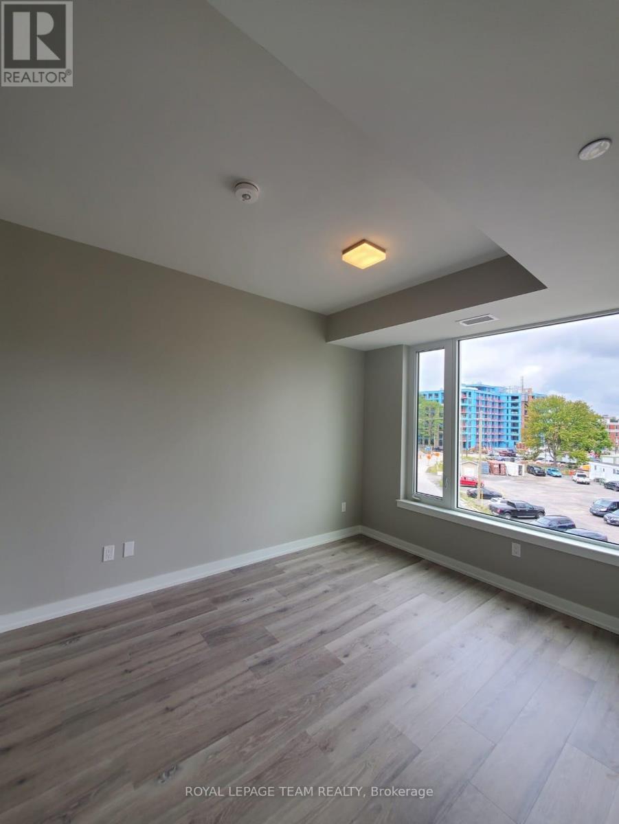 408 - 570 De Mazenod Avenue, Ottawa, Ontario  K1S 1C3 - Photo 12 - X12921586