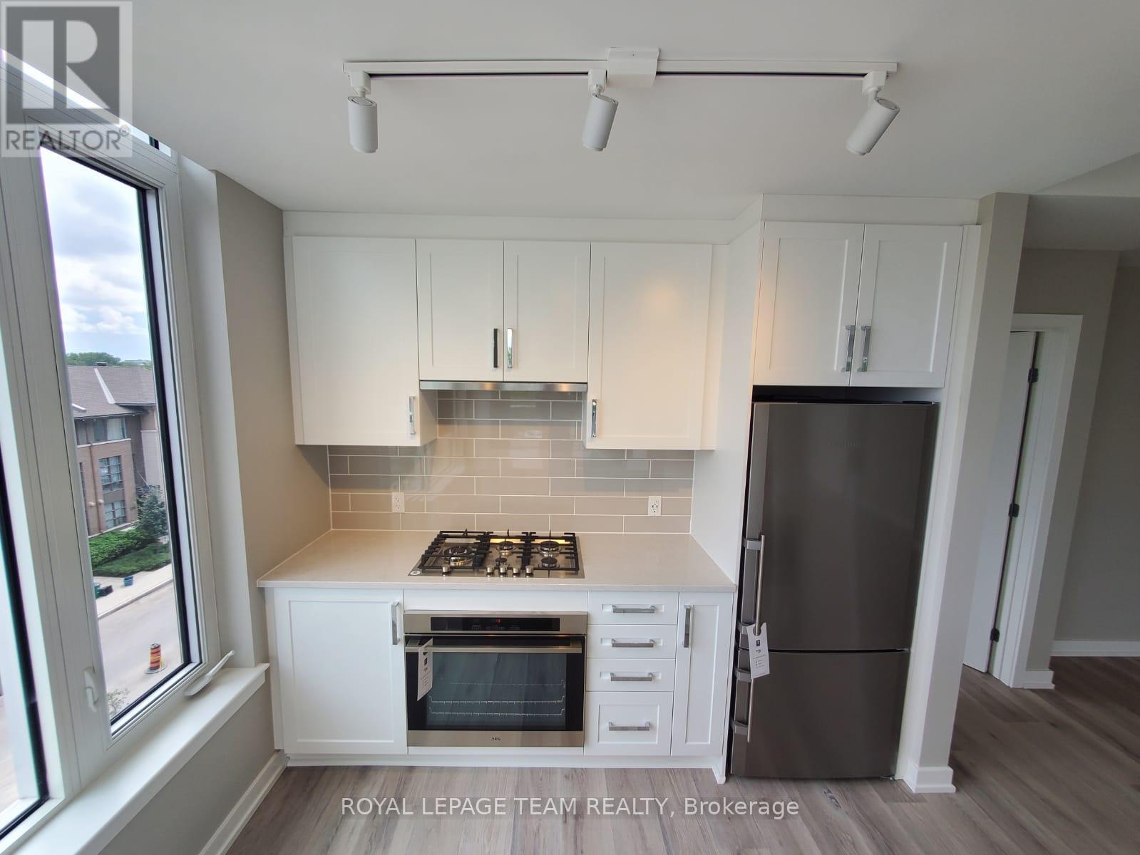 408 - 570 De Mazenod Avenue, Ottawa, Ontario  K1S 1C3 - Photo 15 - X12921586