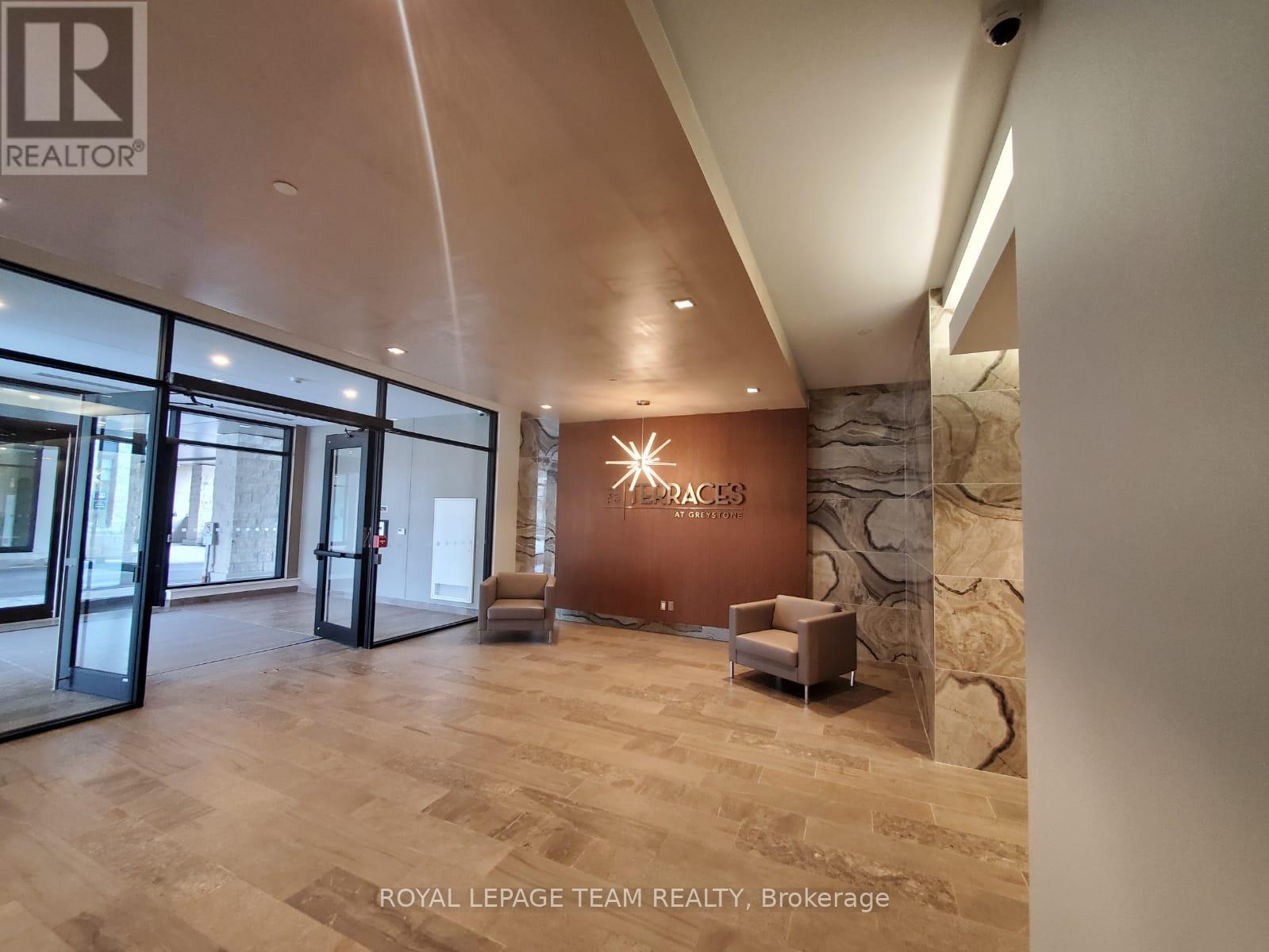 408 - 570 De Mazenod Avenue, Ottawa, Ontario  K1S 1C3 - Photo 2 - X12921586