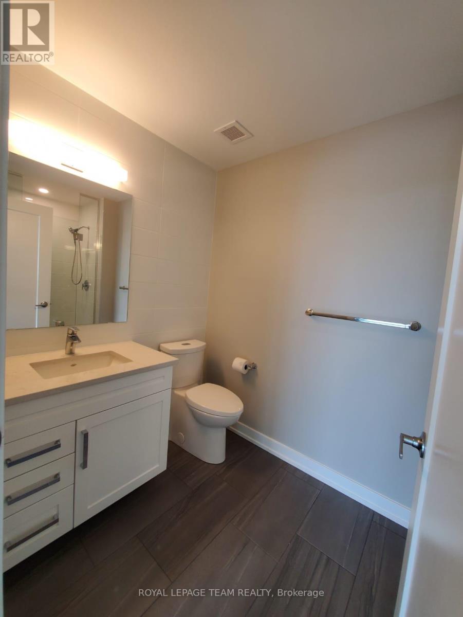 408 - 570 De Mazenod Avenue, Ottawa, Ontario  K1S 1C3 - Photo 9 - X12921586