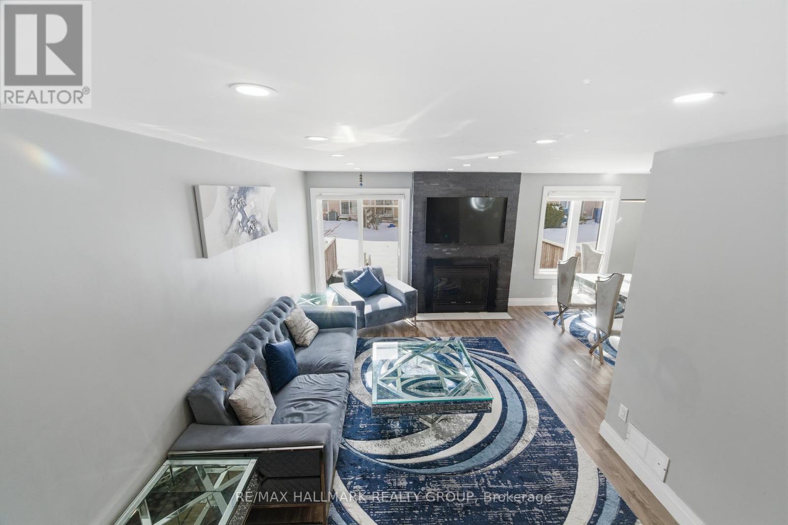 1924 Ashmont Street, Ottawa, Ontario  K1C 7B9 - Photo 11 - X12921628