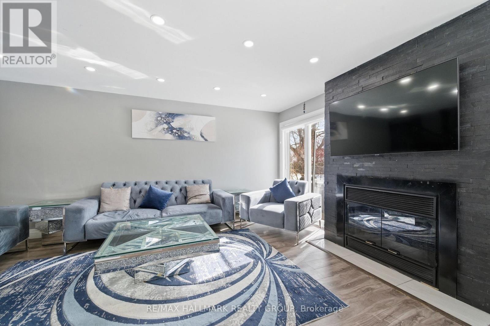 1924 Ashmont Street, Ottawa, Ontario  K1C 7B9 - Photo 13 - X12921628