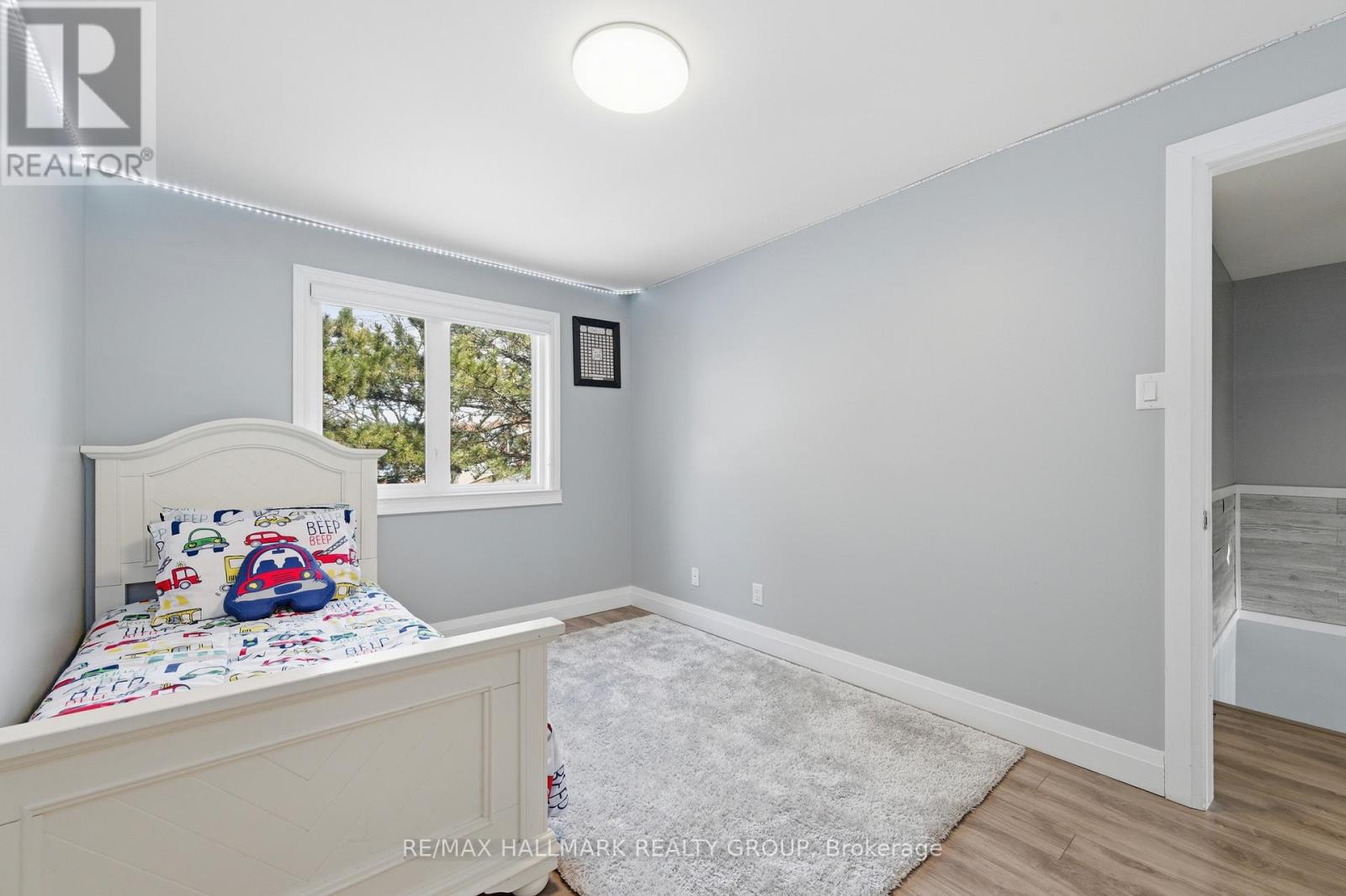 1924 Ashmont Street, Ottawa, Ontario  K1C 7B9 - Photo 25 - X12921628