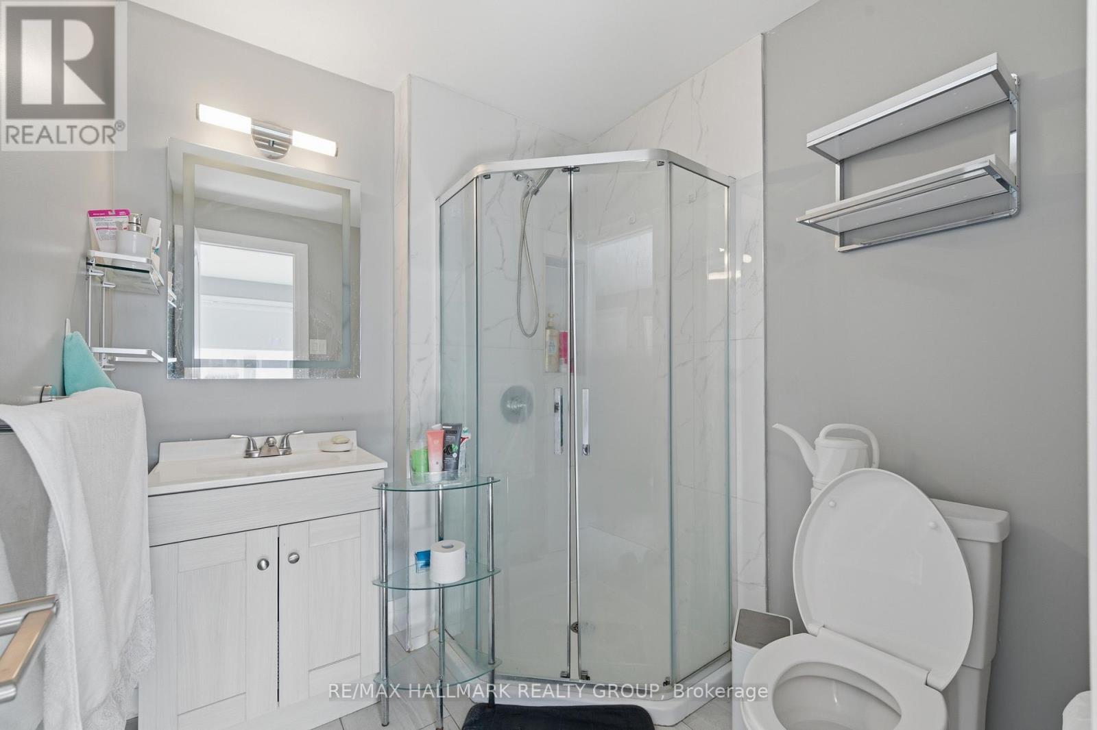 1924 Ashmont Street, Ottawa, Ontario  K1C 7B9 - Photo 33 - X12921628