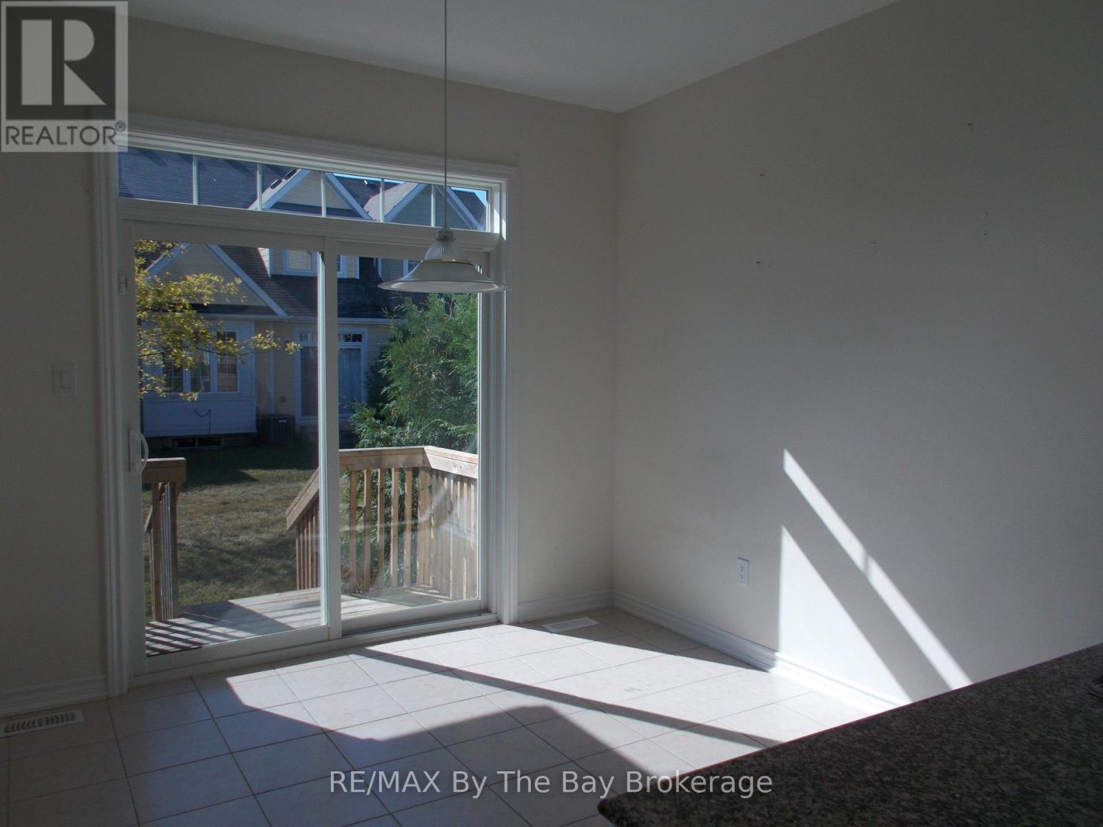 16 - 25 Appalachian Trail, Wasaga Beach, Ontario  L9Z 0G3 - Photo 2 - S12919124