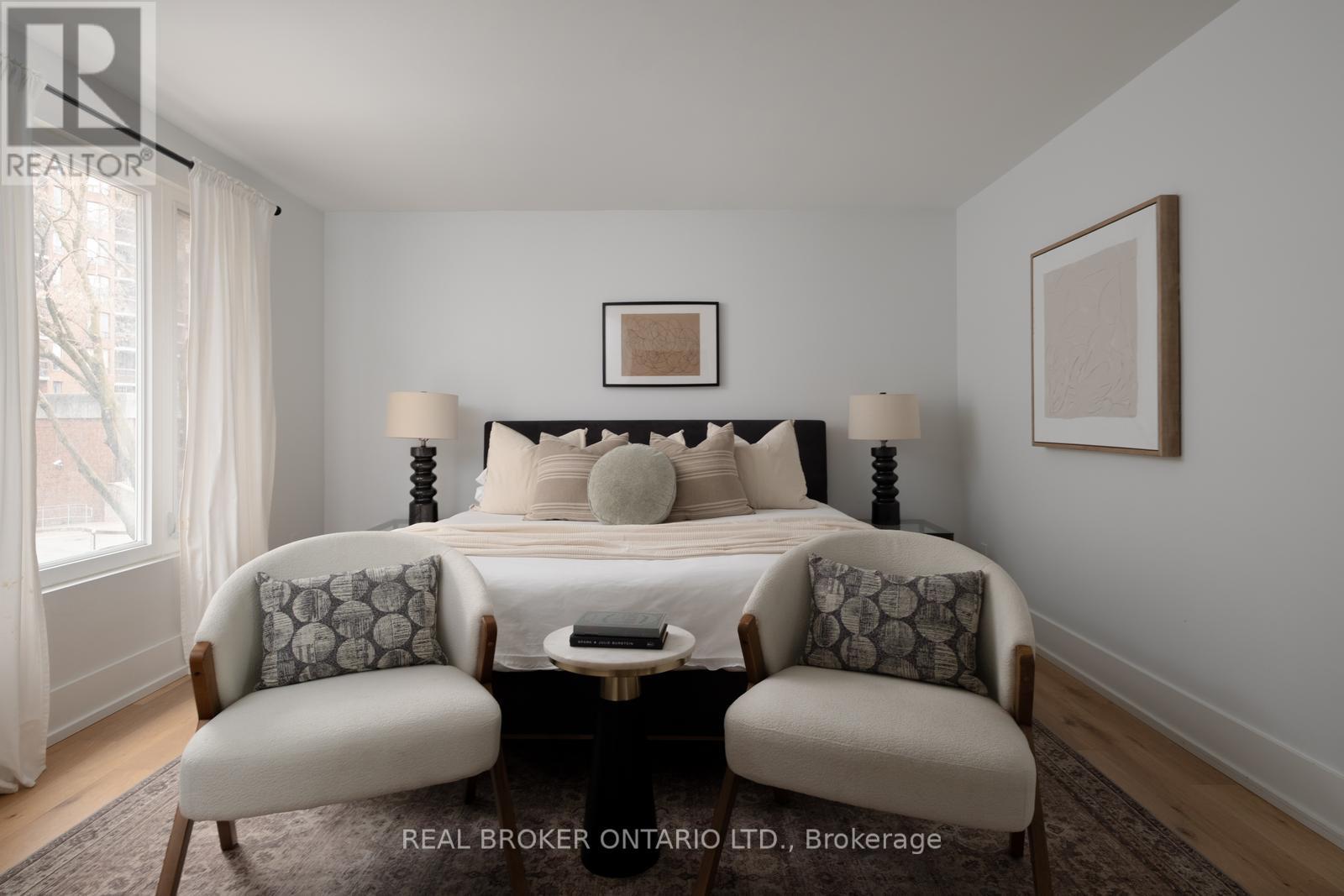 276 Gowan Avenue, Toronto, Ontario  M4J 2K6 - Photo 21 - E12921380