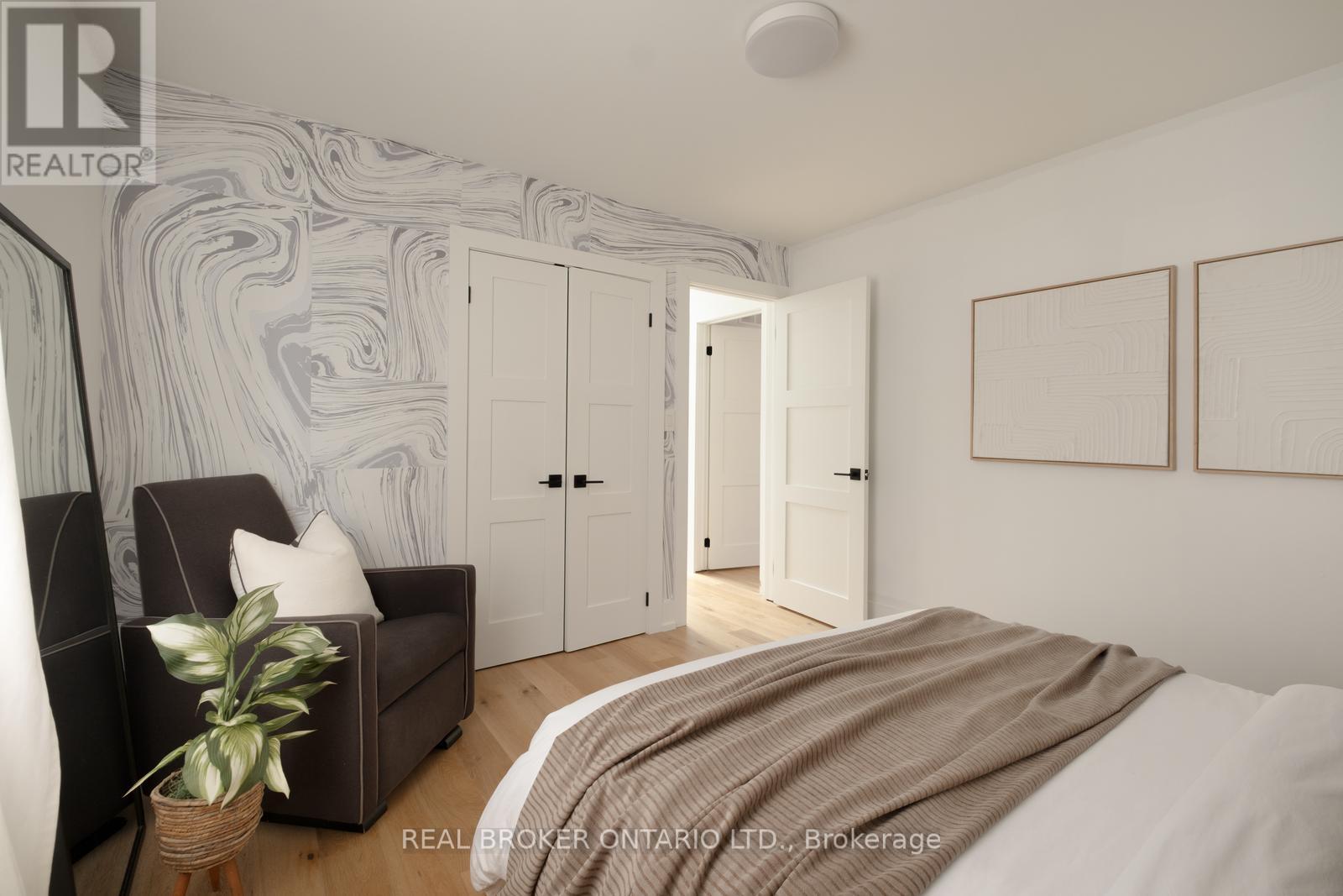 276 Gowan Avenue, Toronto, Ontario  M4J 2K6 - Photo 25 - E12921380