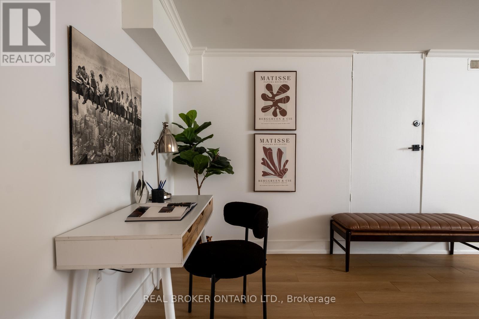 276 Gowan Avenue, Toronto, Ontario  M4J 2K6 - Photo 41 - E12921380