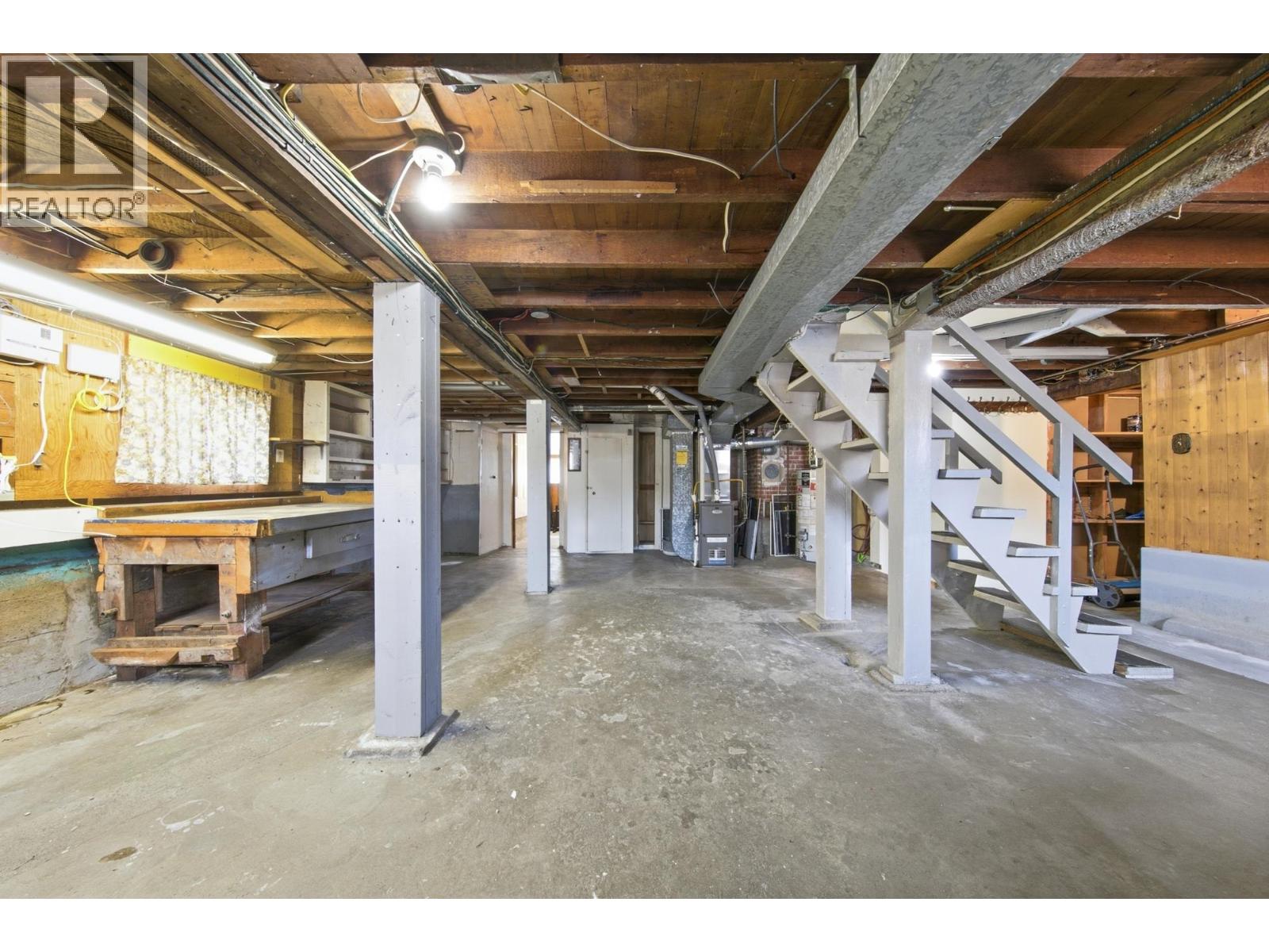 3521 Triumph Street, Vancouver, British Columbia  V5K 1V2 - Photo 13 - R3103543