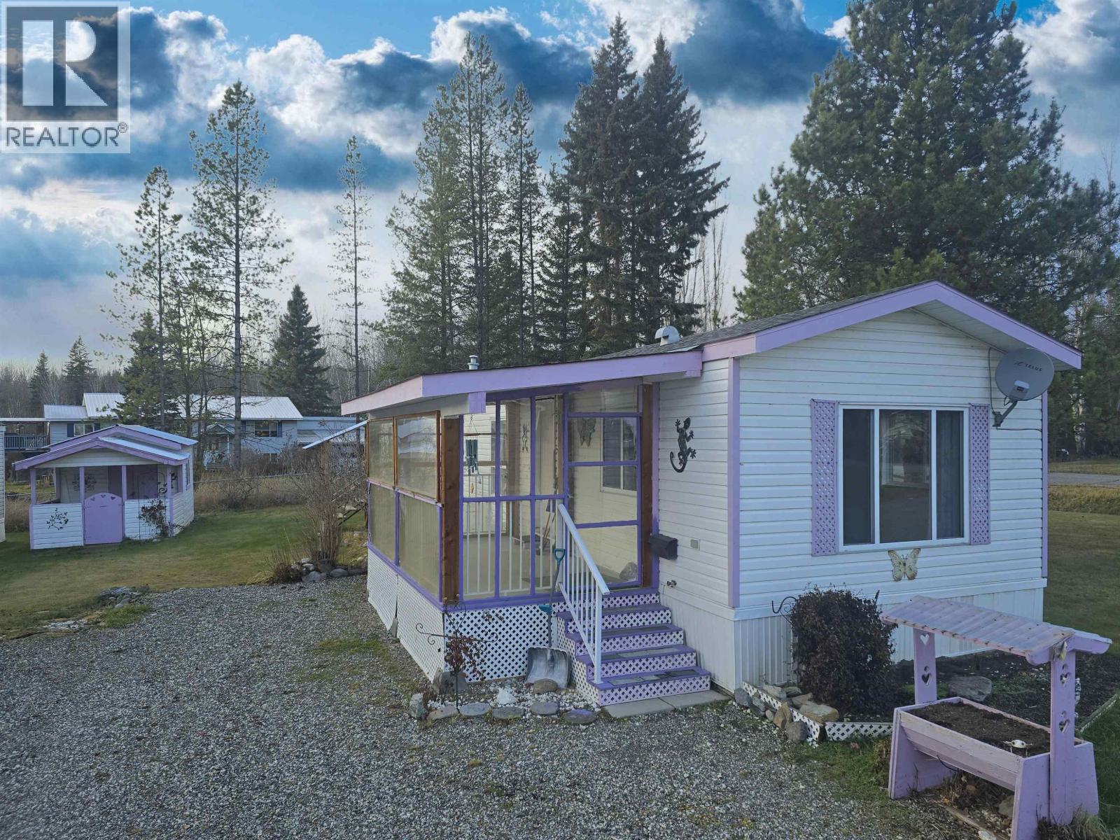 2 2221 QUARTZ AVENUE, Quesnel, British Columbia